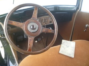 The dash and an original owner’s/shop manual. The booklet advises the owner to avoid reading the shop manual portion and to leave servicing to a qualified mechanic.